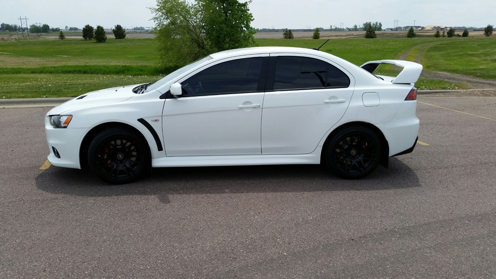 2013 mitsubishi lancer evolution gsr wicked white gsr exterior