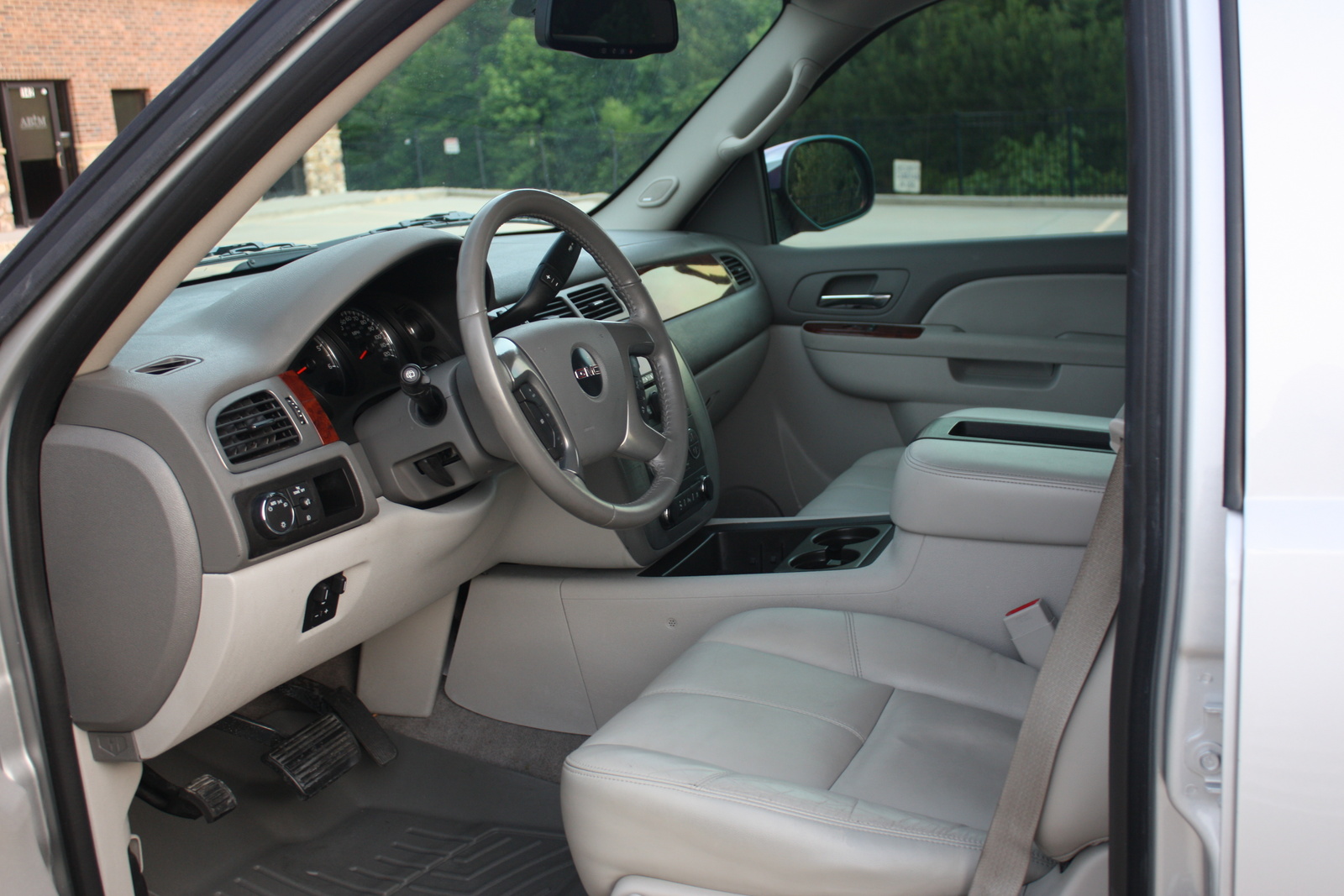 2011 GMC Yukon
