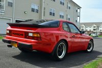 944 944