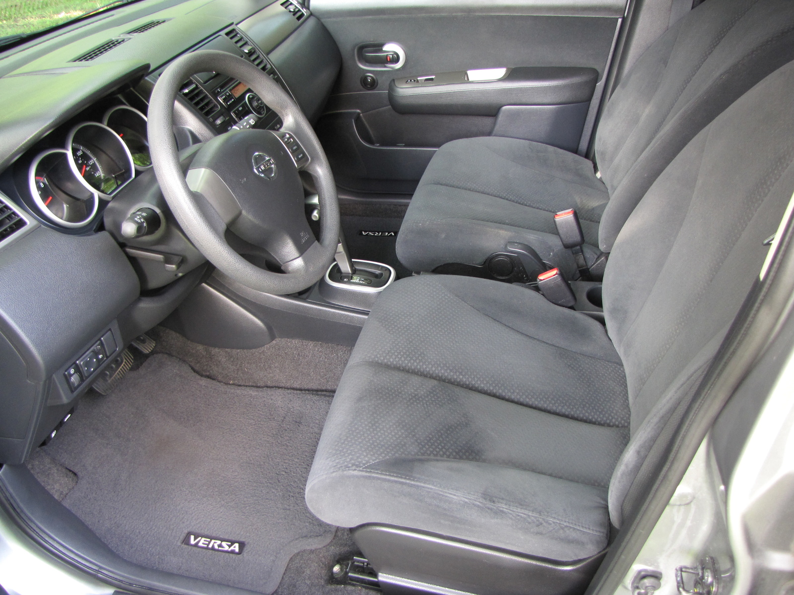 2011 Nissan Versa