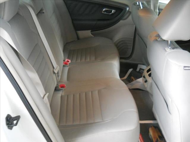 2011 Ford Taurus