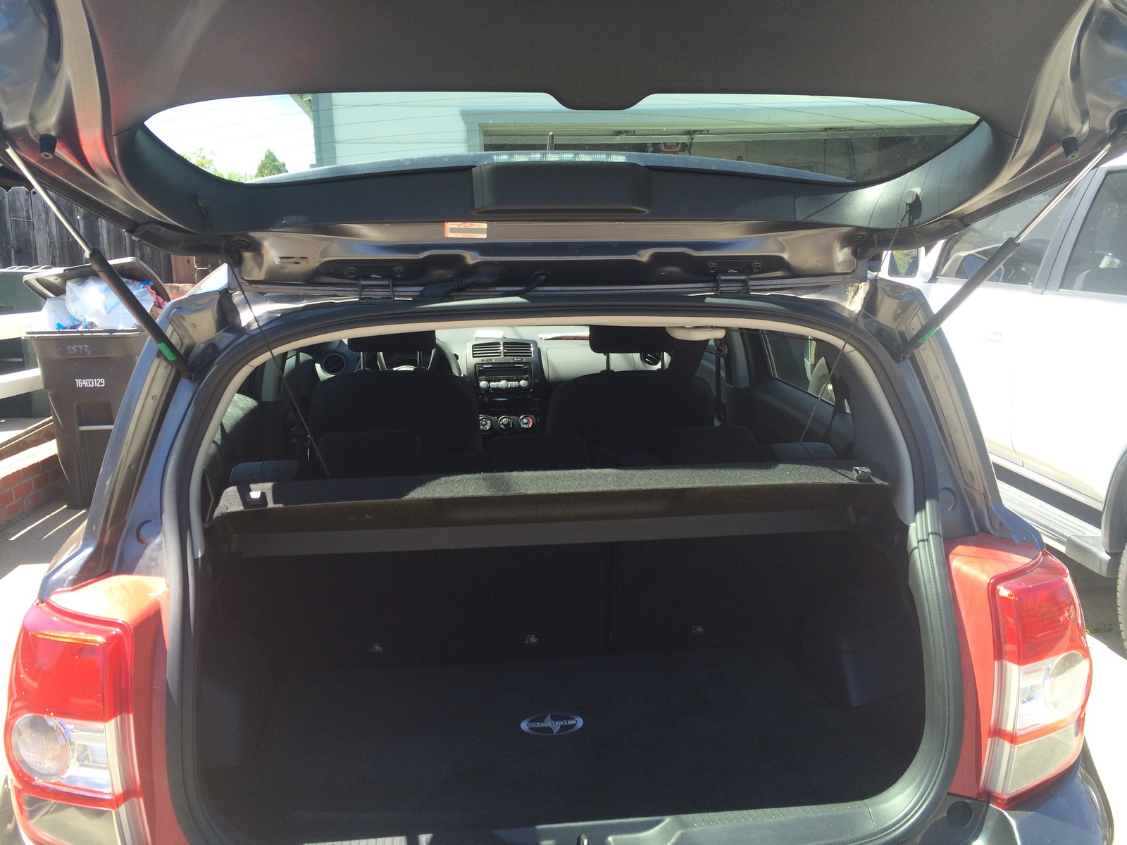 2009 Scion xD