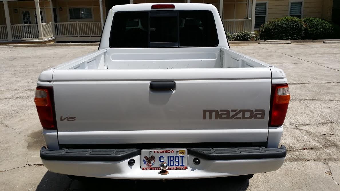 2003 Mazda Truck