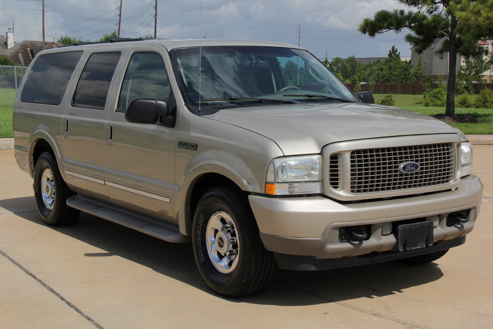 2004 Ford Excursion
