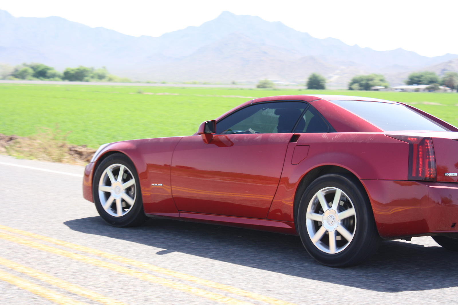 2005 Cadillac XLR