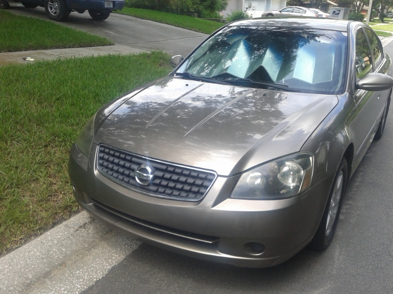2005 Nissan altima model lineup #5
