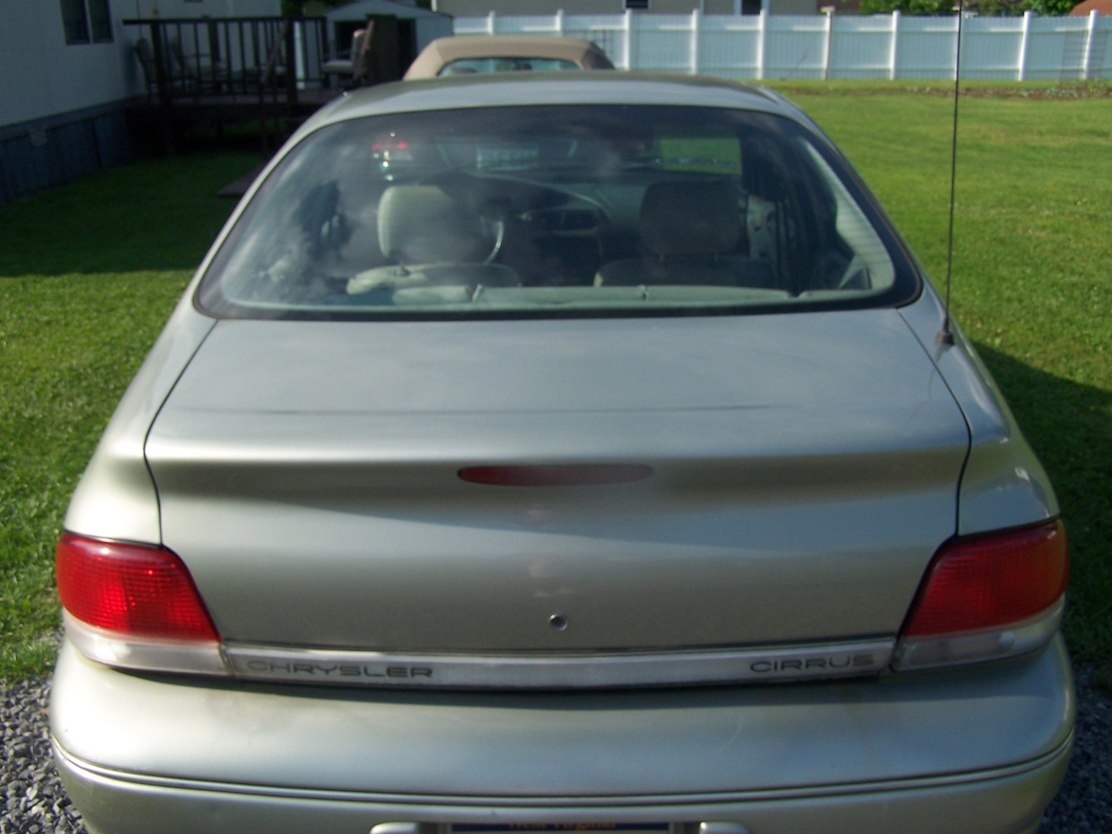 1999 Chrysler cirrus sedan reviews