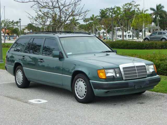 1993 Mercedes-Benz 300-Class