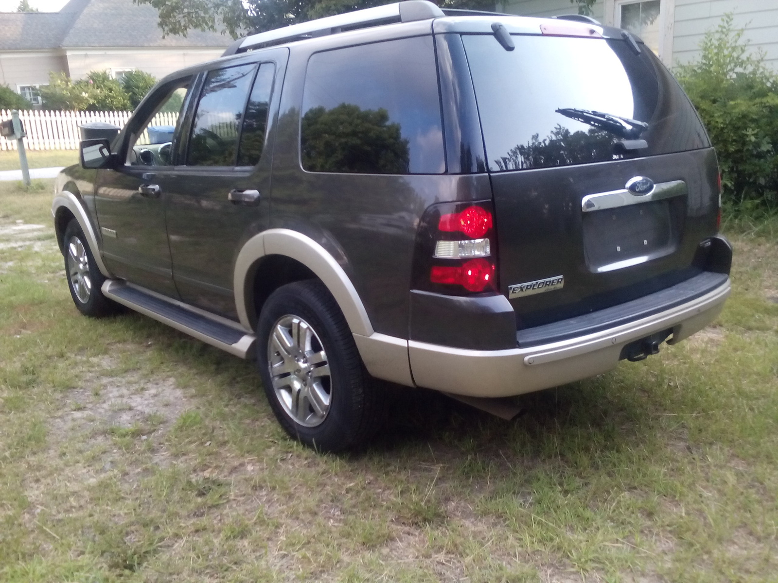 2006 Ford Explorer