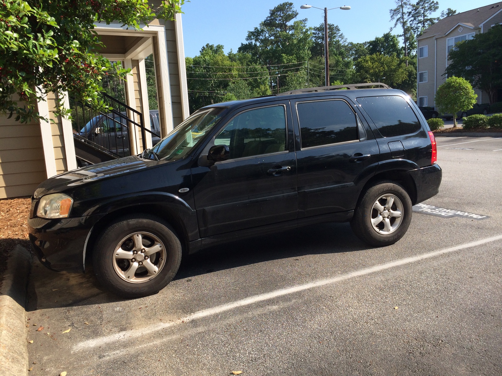2005 Mazda Tribute