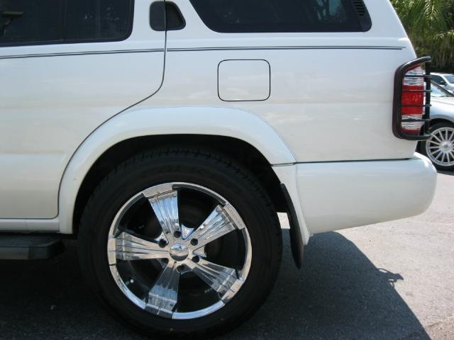 2003 Nissan Pathfinder