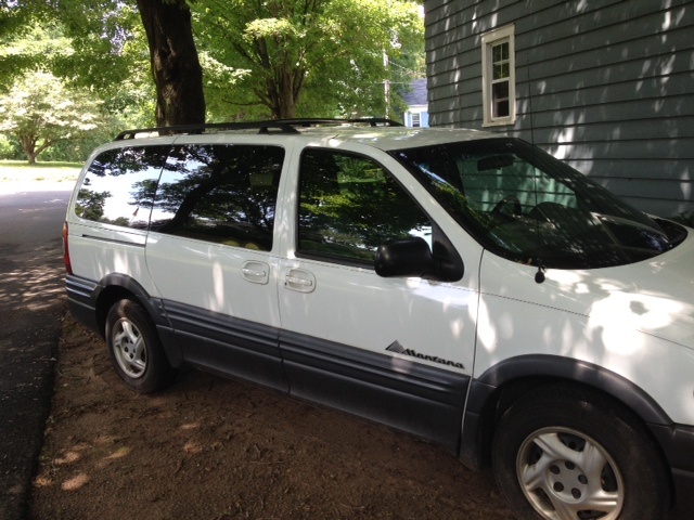 2002 Pontiac Montana