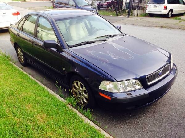 2002 Volvo S40