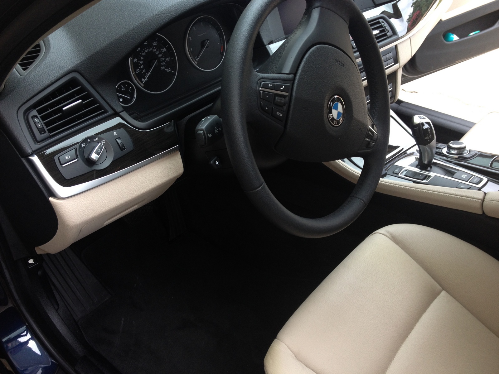2012 BMW 5 Series