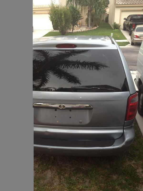 2003 Chrysler Town & Country
