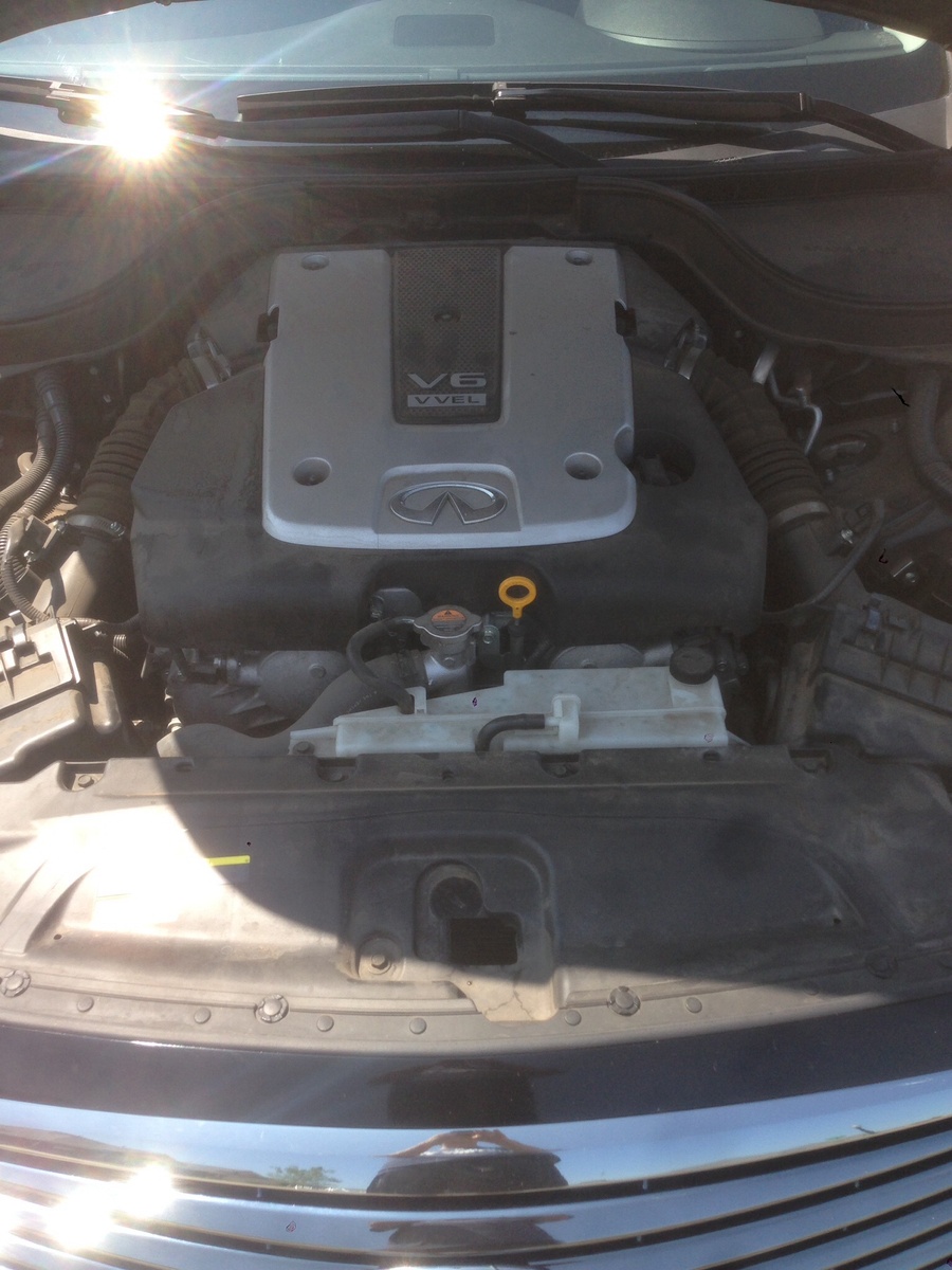 2010 Infiniti G37