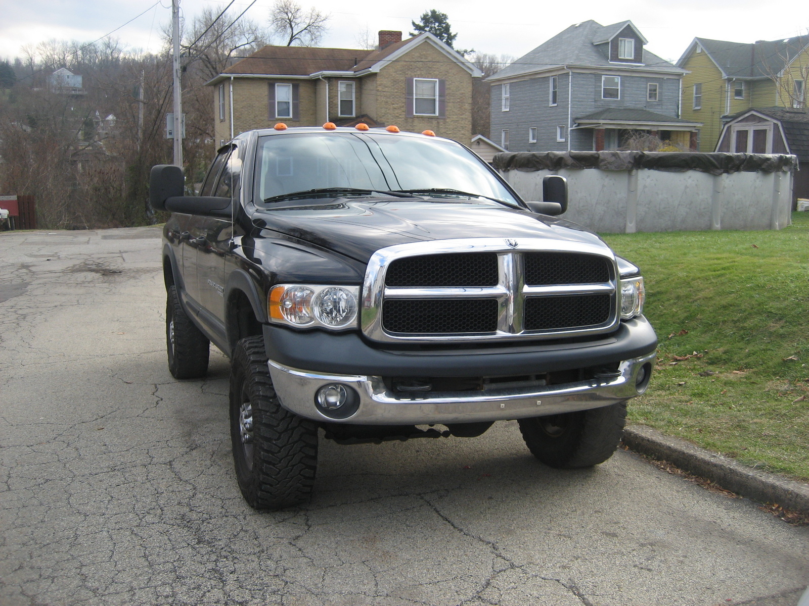 2005 Dodge Ram Pickup 2500