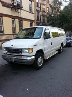 1999 Ford E-350 Overview 1999 Ford E-350 Overview