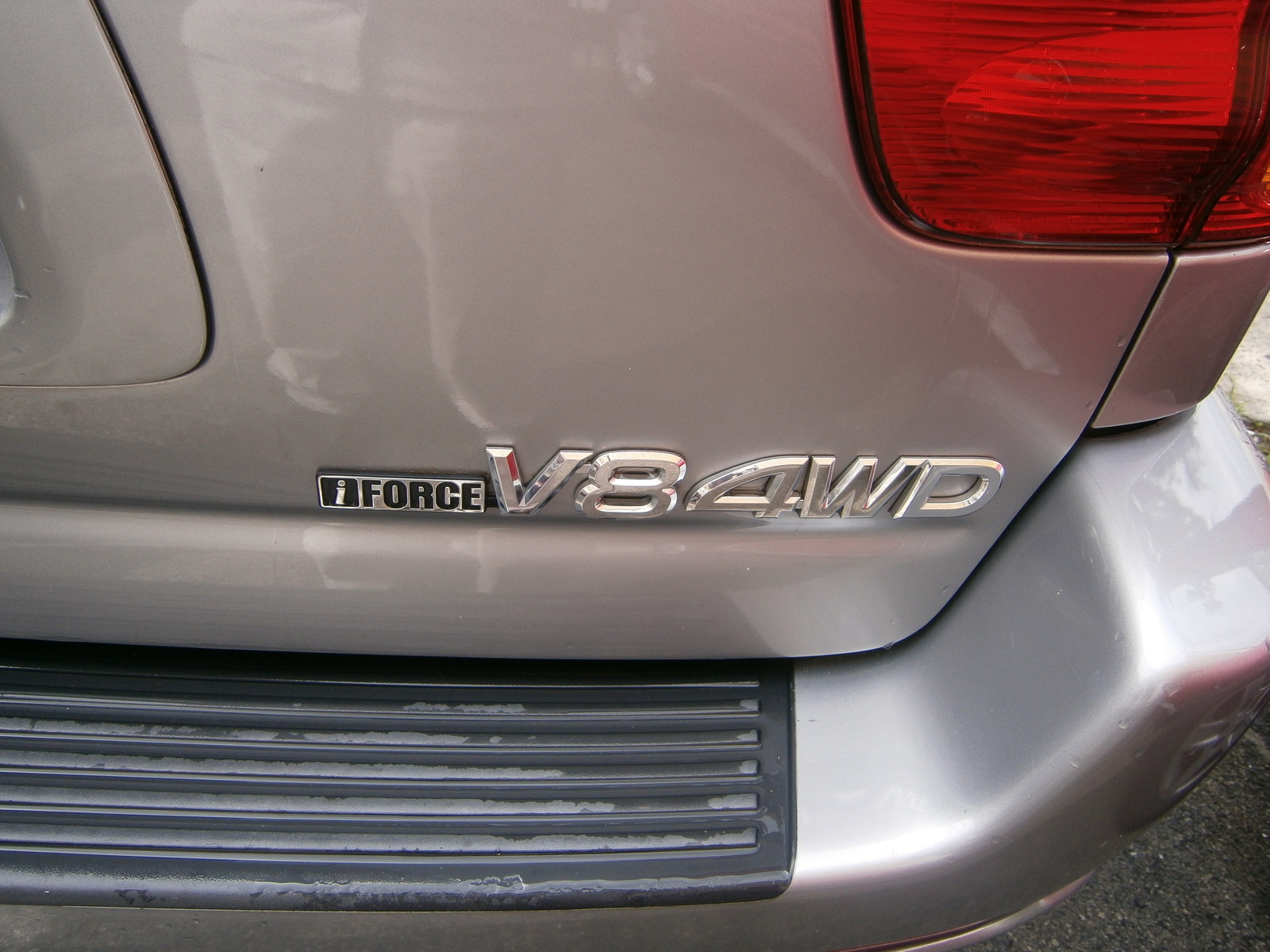 2001 Toyota Sequoia