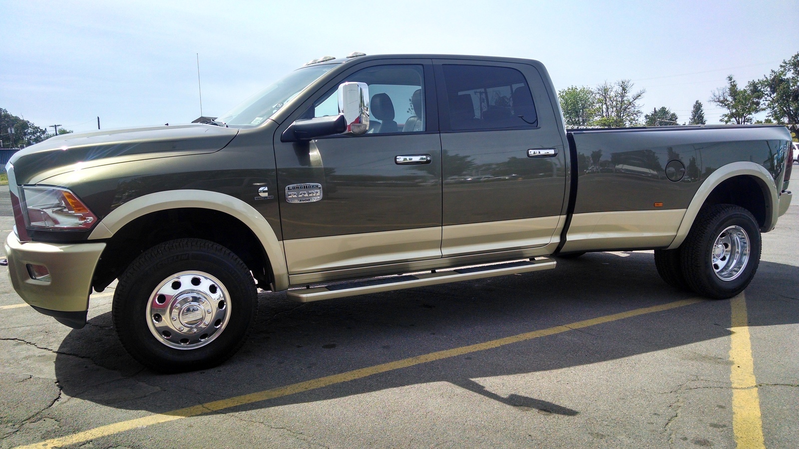 2011 Ram 3500 Pictures Cargurus