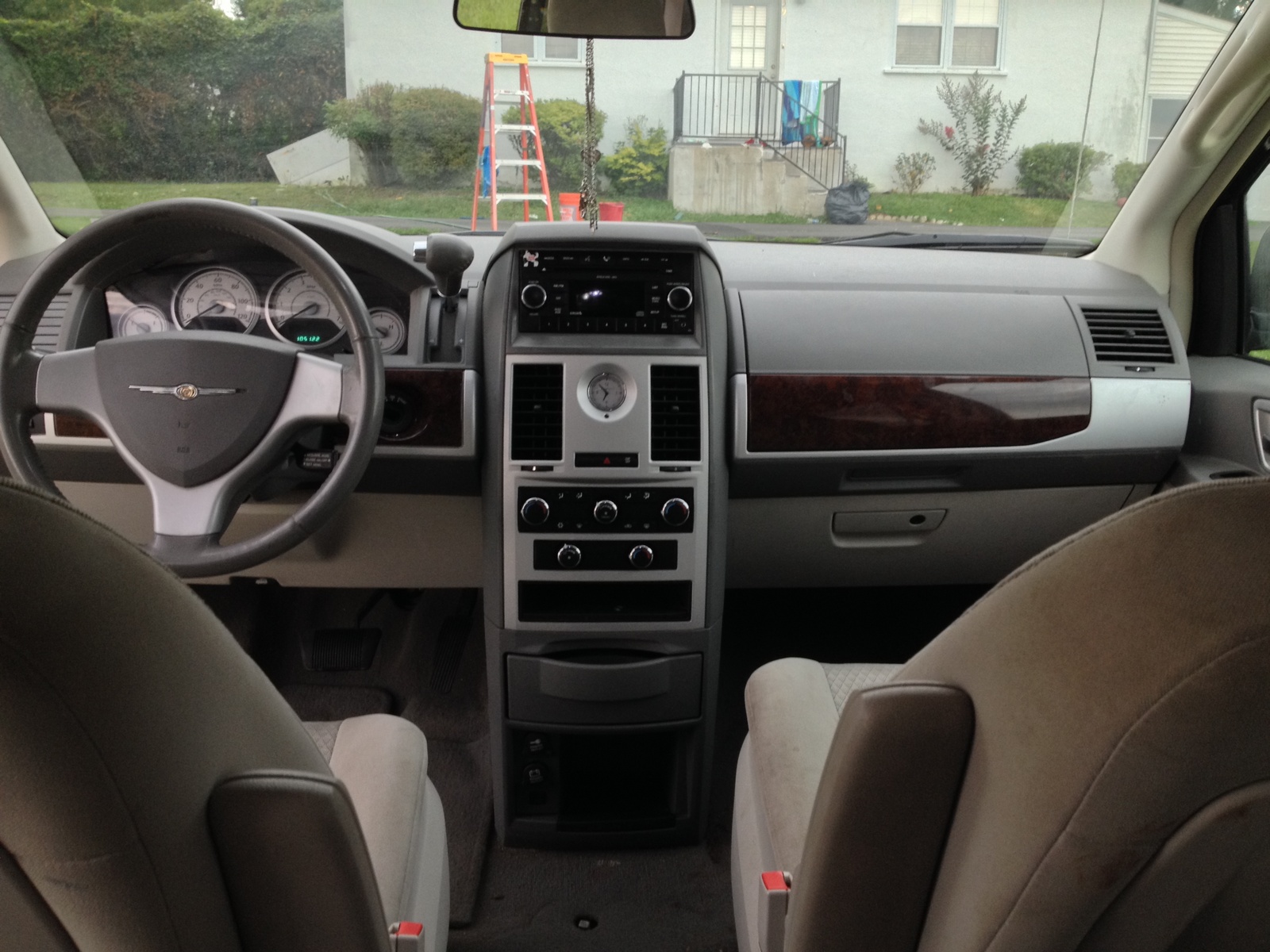 2009 Chrysler Town & Country