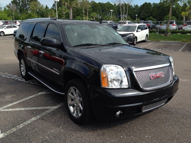 2010 GMC Yukon Denali