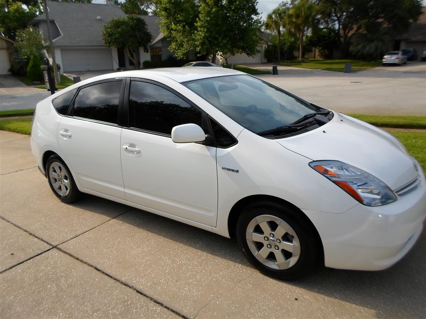 Toyota prius 2008 photos