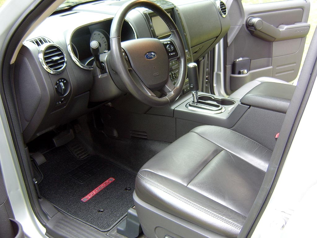 2010 Ford Explorer Sport Trac