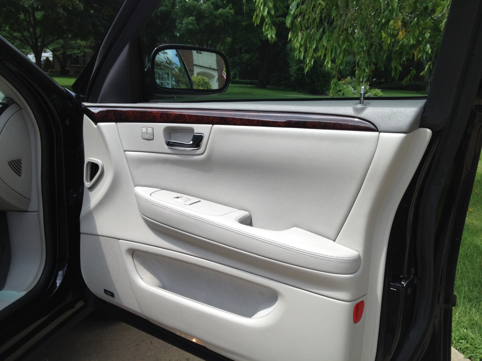 2010 Cadillac DTS
