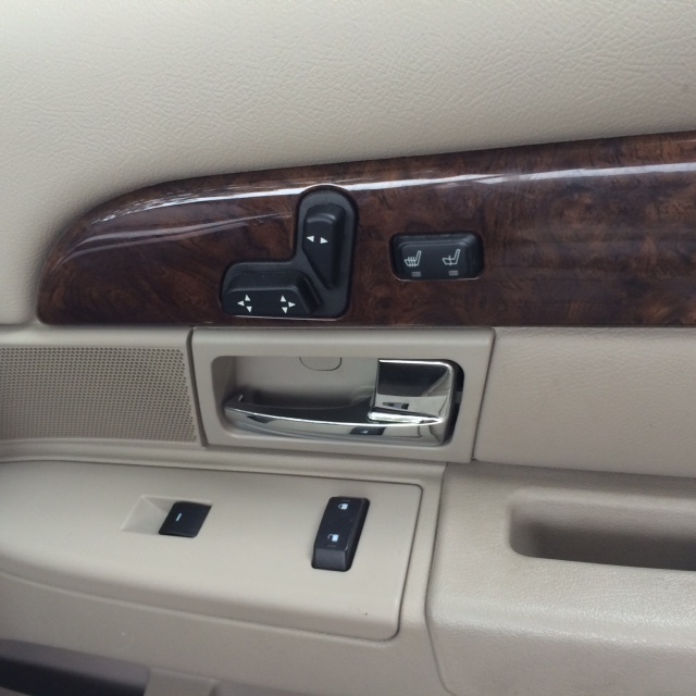 2010 Mercury Grand Marquis