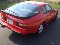 944 944