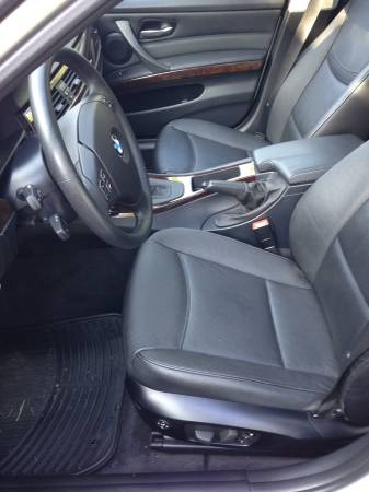 2011 BMW 3 Series