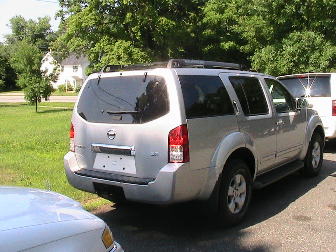 2005 Nissan pathfinder se 2wd gas mileage #3