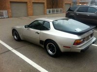 944 944