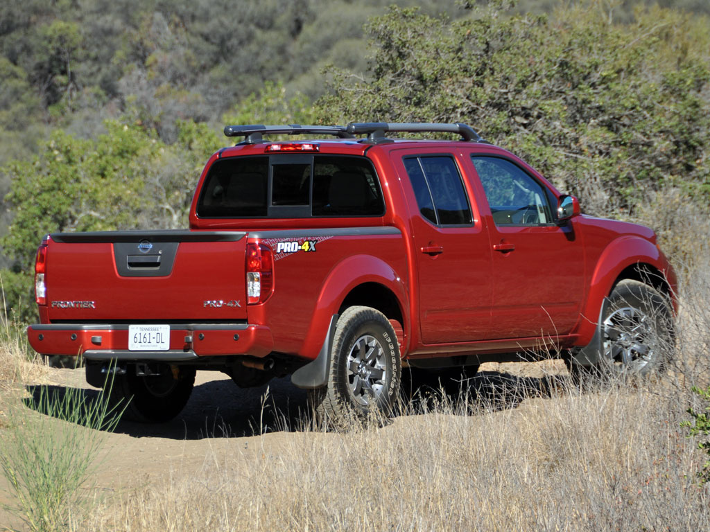 2014 Nissan frontier test drive #4
