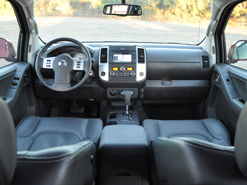 2014 Nissan frontier test drive #10