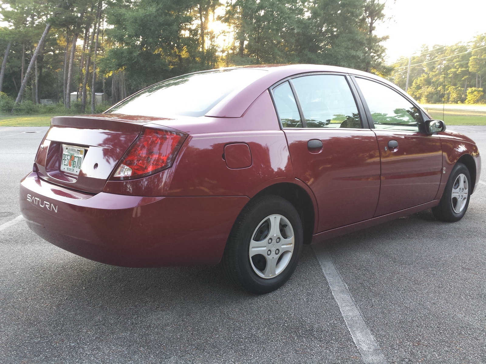 2005 Saturn ION Overview CarGurus