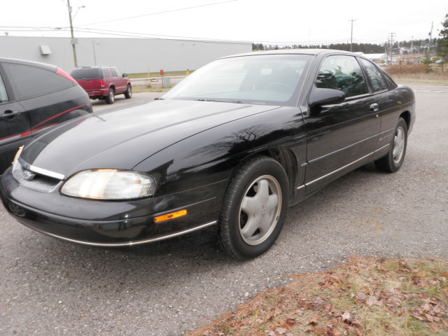 1997 Chevrolet Monte Carlo