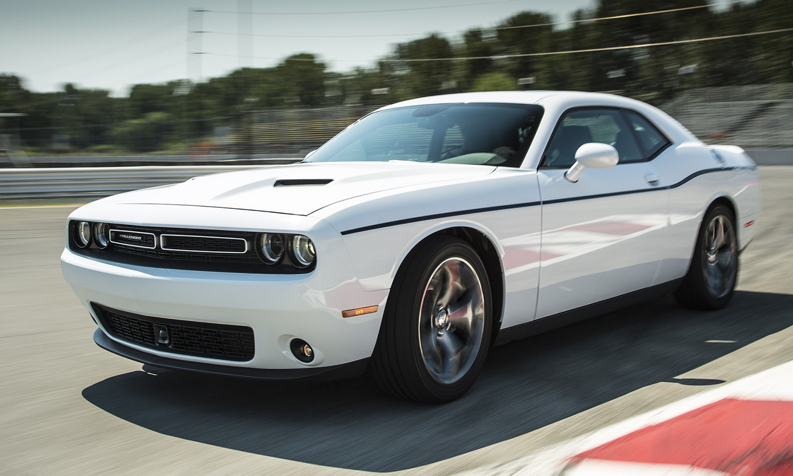 dodge challenger 
