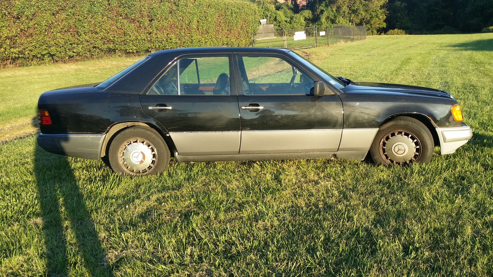 1992 Mercedes-Benz 300-Class
