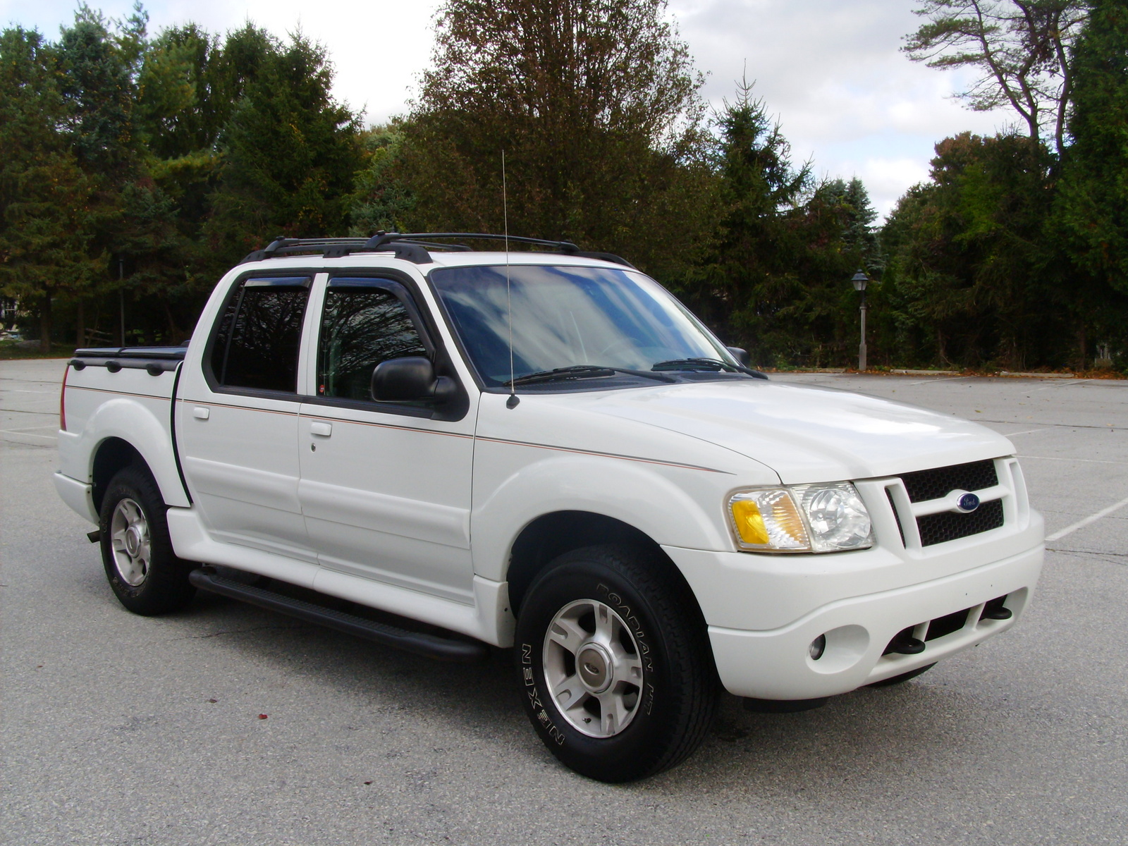 2004 Ford explorer sport trac xlt review