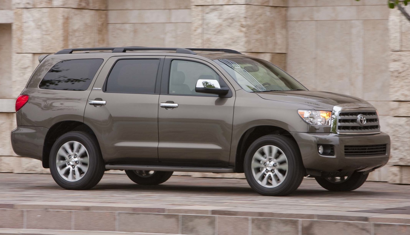 review of toyota sequoia #6