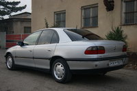 1998 Opel Omega Overview 1998 Opel Omega Overview