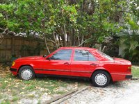 1987 Mercedes-Benz 300-Class Overview 1987 Mercedes-Benz 300-Class Overview
