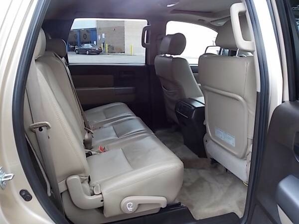 2010 Toyota Sequoia