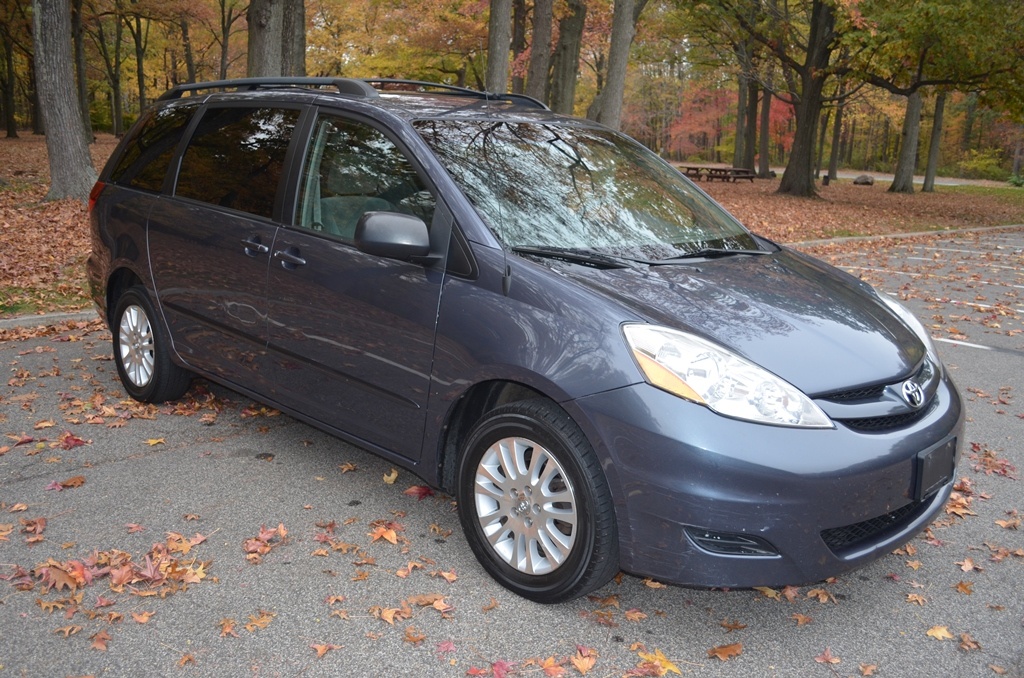 2008 Toyota Sienna Overview CarGurus