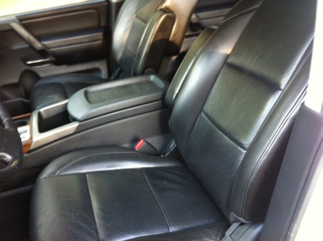 2010 Nissan Titan