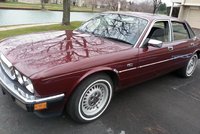 1989 Jaguar XJ-Series Overview 1989 Jaguar XJ-Series Overview