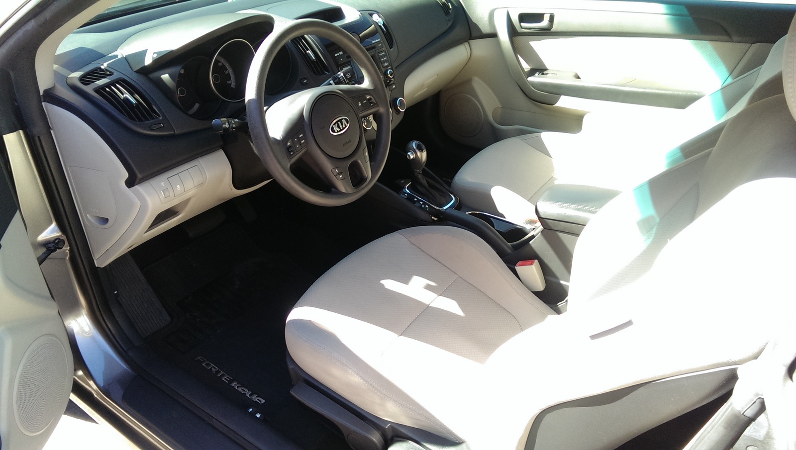 2011 Kia Forte Koup