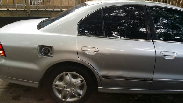 2000 Mitsubishi Galant